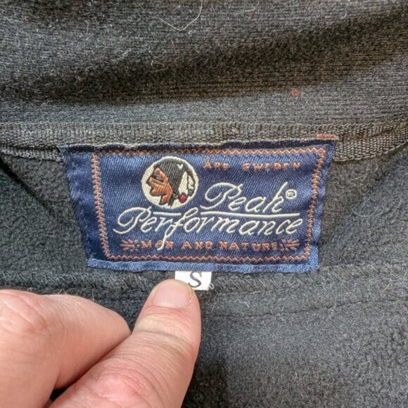 R&D by Peak Performance Black Softshell Jacket with Goretex Windstopper Size S - Picture 6 of 8